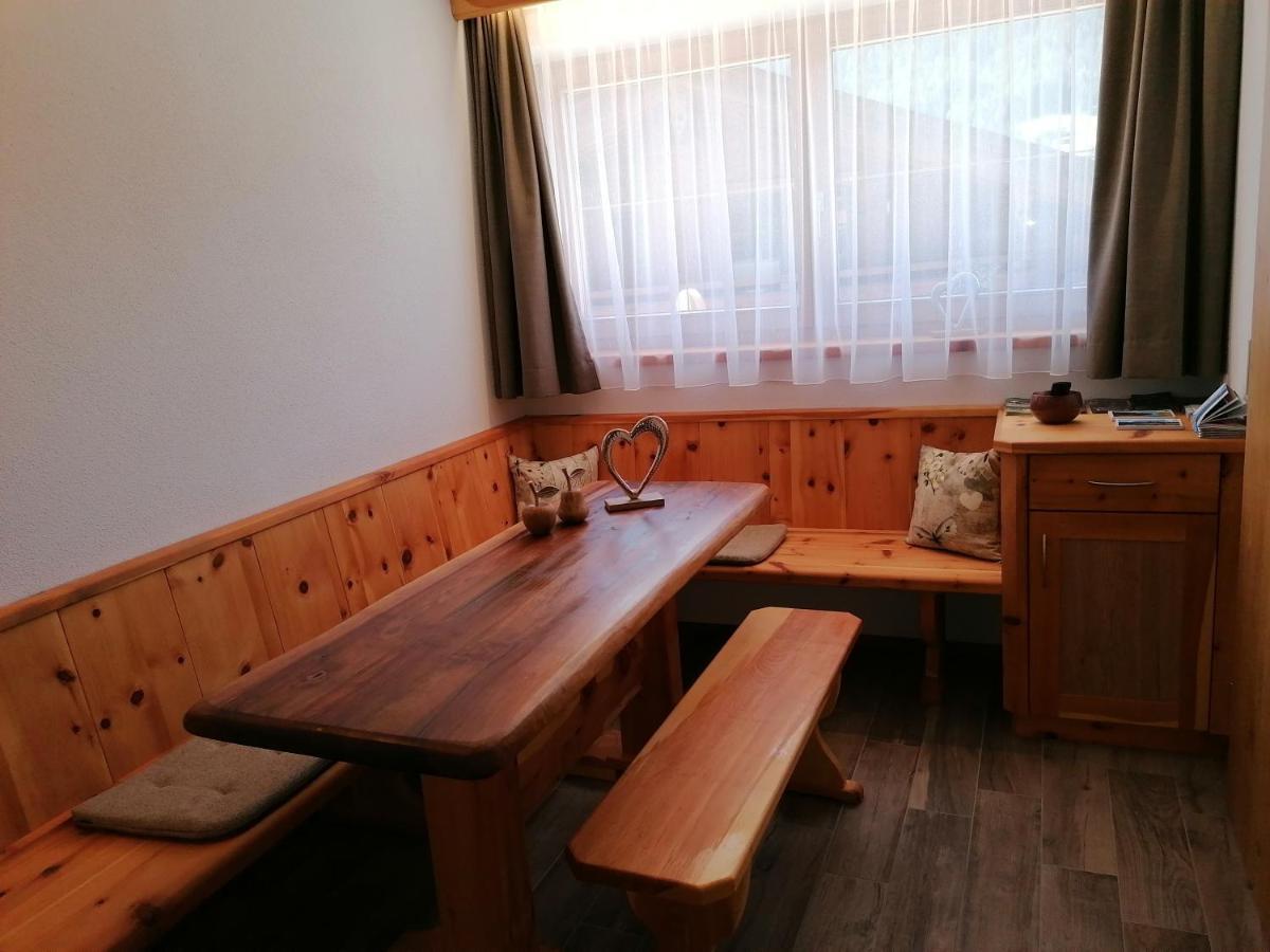 Ferienwohnung Haus Sama Алпбах Екстериор снимка